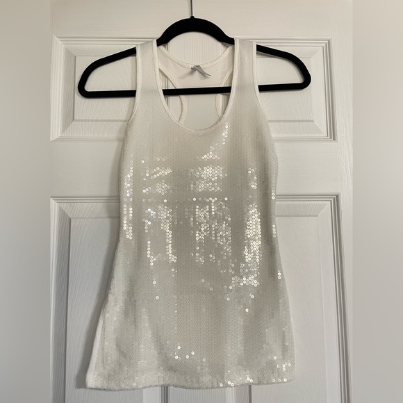 MAX Sequin Tank Top - Picture 2 of 4